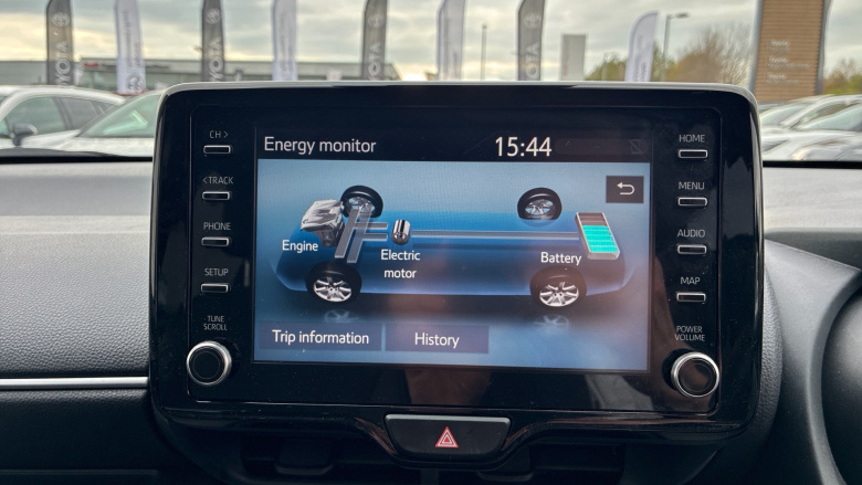 Toyota Yaris 1.5 Hybrid Design 5dr CVT Hybrid Hatchback